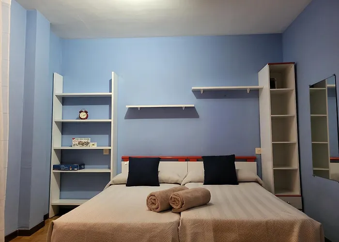 Valencia De Don Juan Apartman