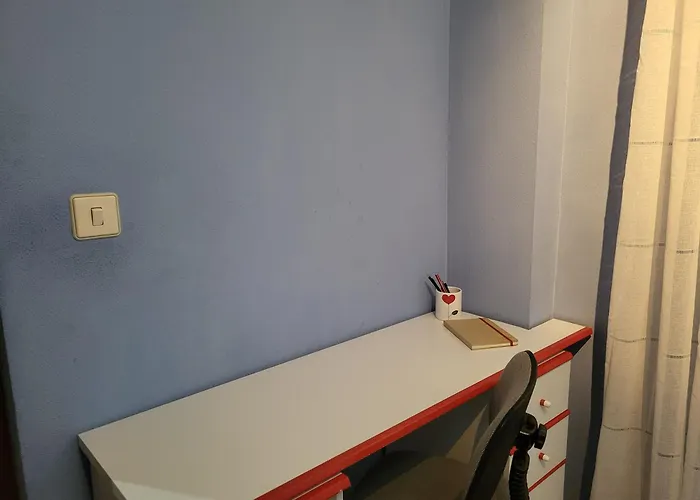 Valencia De Don Juan Apartman