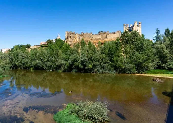 Valencia De Don Juan Valencia de Don Juan